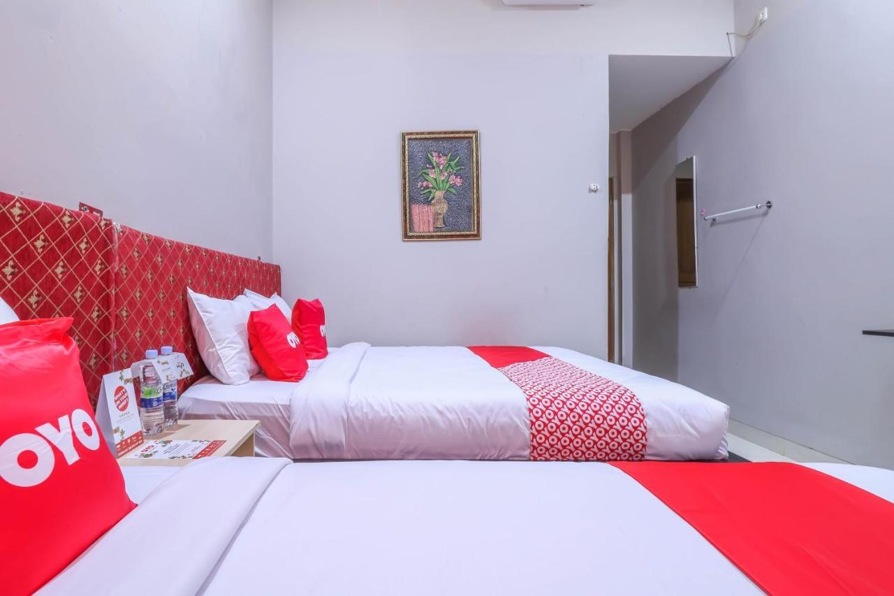 Oyo 1670 Likko Inn Dempassar Exterior foto