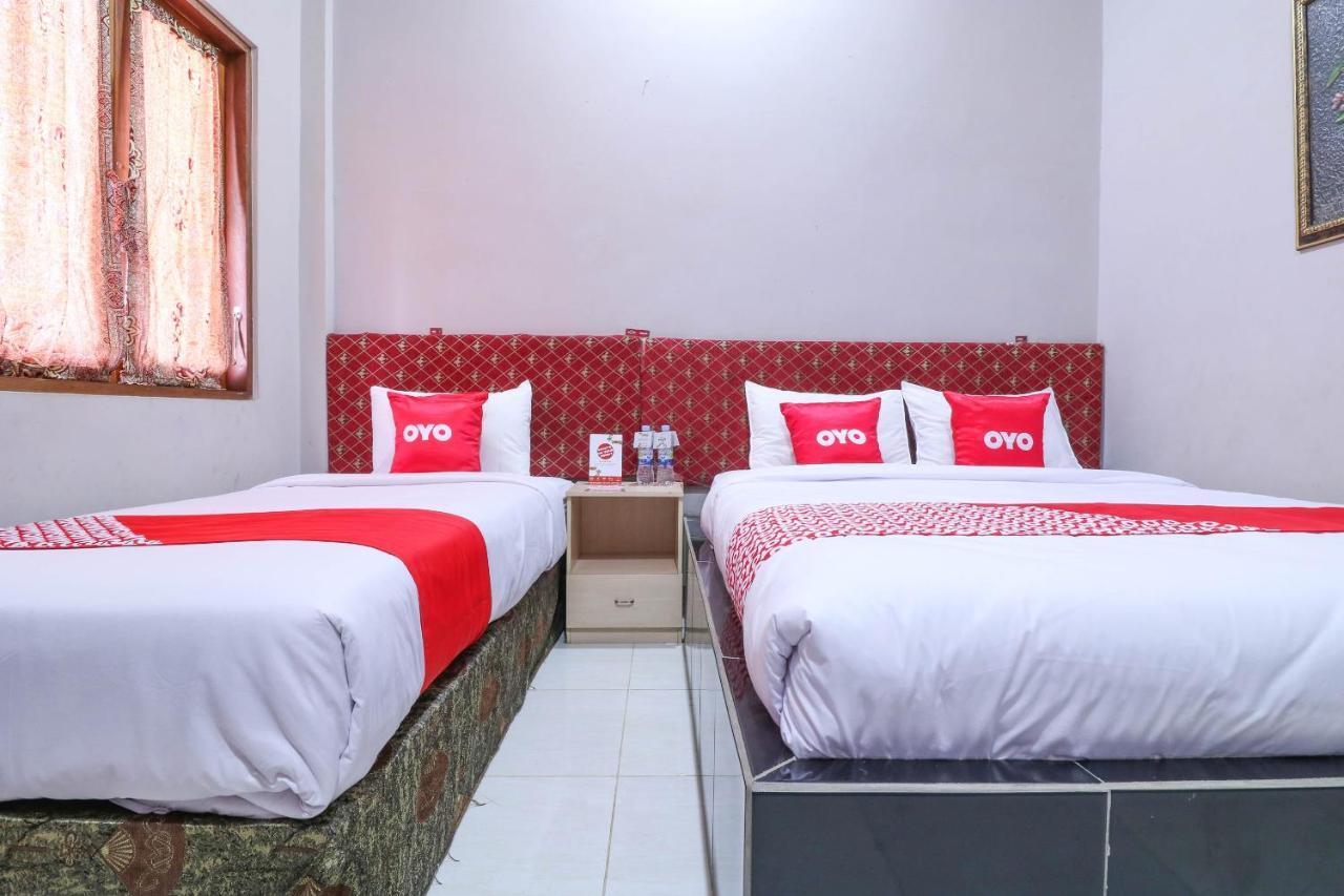 Oyo 1670 Likko Inn Dempassar Exterior foto