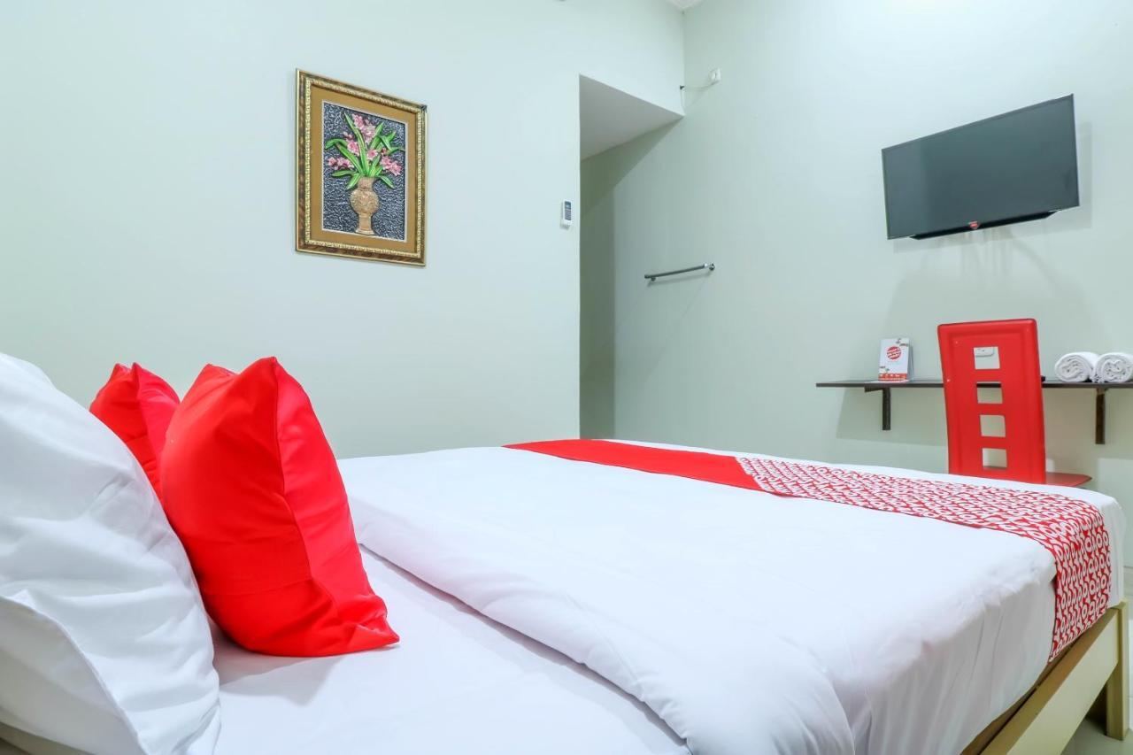 Oyo 1670 Likko Inn Dempassar Exterior foto