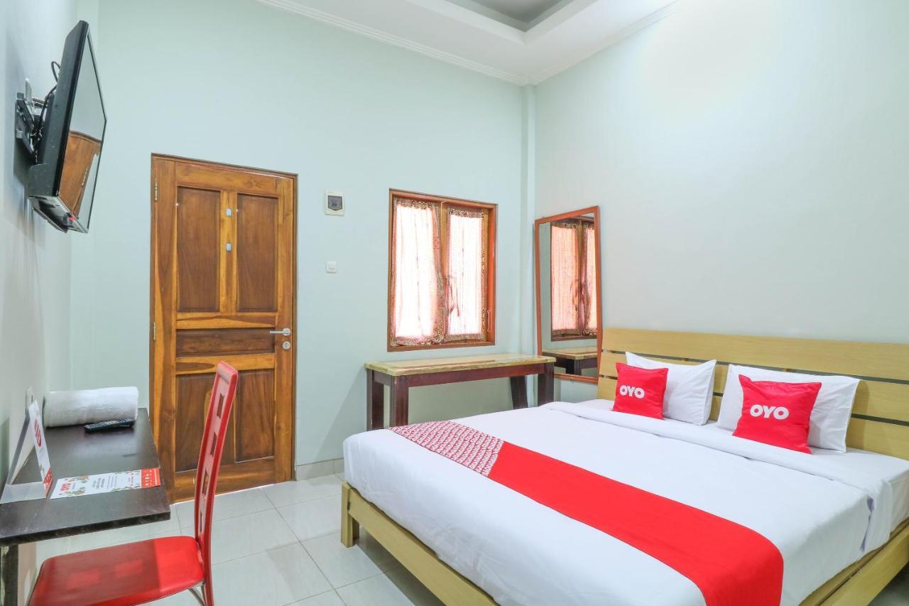 Oyo 1670 Likko Inn Dempassar Exterior foto