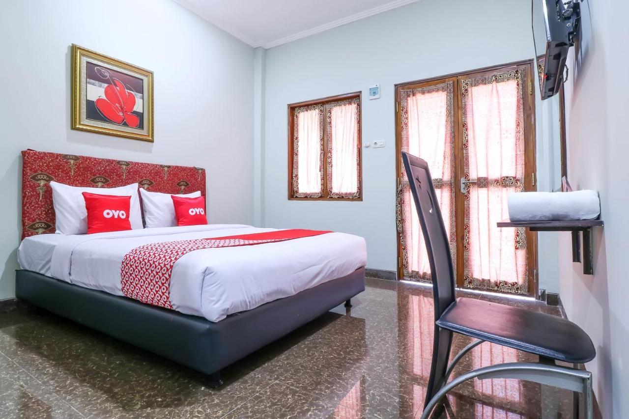 Oyo 1670 Likko Inn Dempassar Exterior foto
